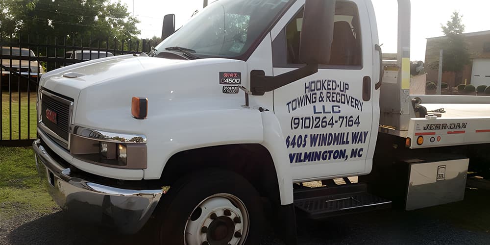 Image of Hooked-Up Towing & Recovery Towing Truck